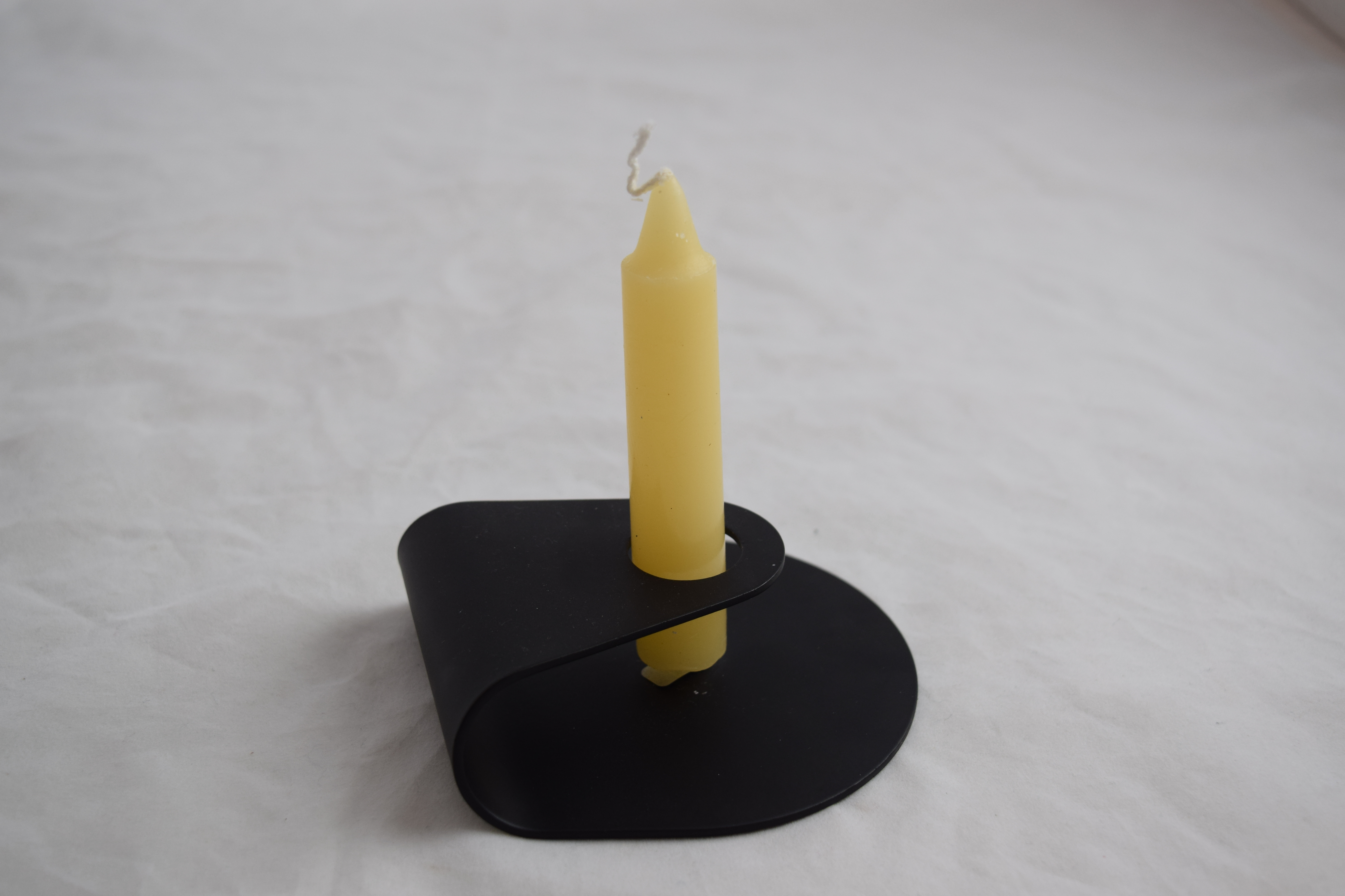 Black metal candleholder