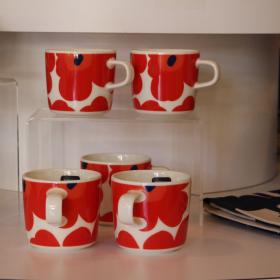 Red Mugs